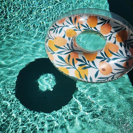 Studio De Charme En Provence, Piscine Et Jacuzzi Partages Ле-Люк Экстерьер фото